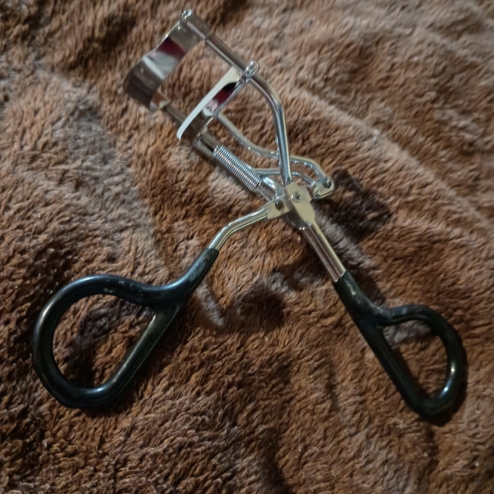 ULTA Eyelash Curler